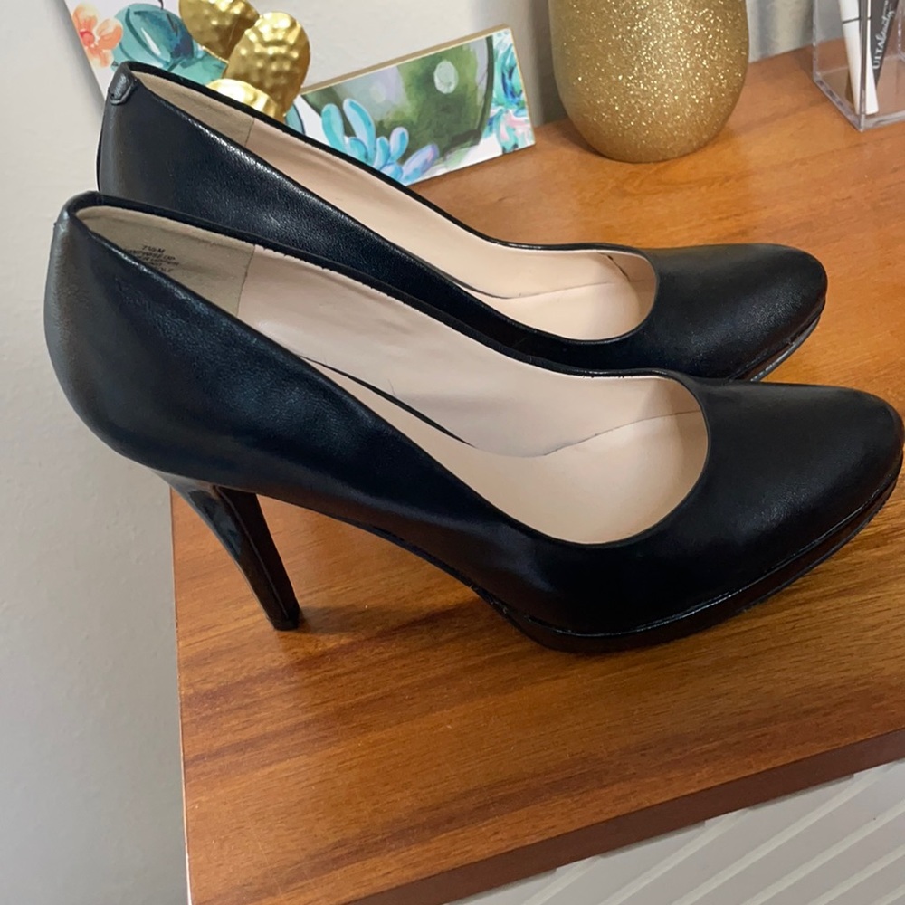 Black Nine West high heels! Never worn!